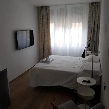 Appartement For *